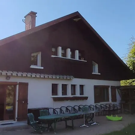 Gite, Le Nid Des Roses Holiday home Morbier